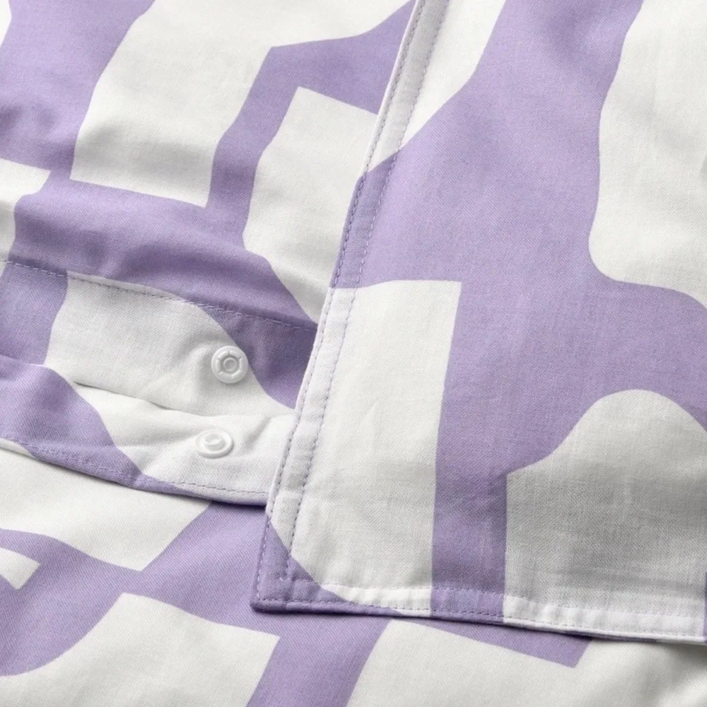 (Retired) IKEA BERGHEMLOCK Lavender and White Geometric Duvet Cover Set